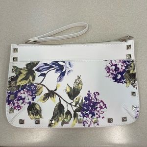 White House Black Market Hydrangea wristlet